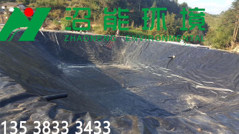 江西贛州尋烏縣晨光鎮(zhèn)3000立方黑膜沼氣池 黑膜沼氣工程案例